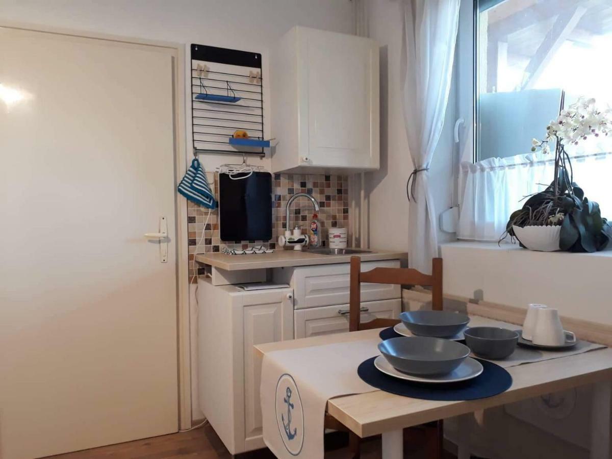 Clara Apartman เคสเท ภายนอก รูปภาพ